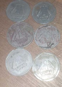 Vintage 1986 Indian One Rupee Coins - Set of Six