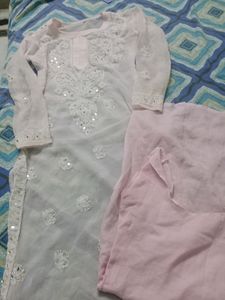 Chikankari Kurti With Inner Wear