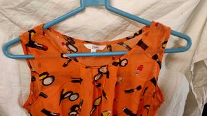 Candie’s sleeveless top