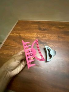 Set of 2 Matte Hair Claw Clips – Pink &amp; Grey