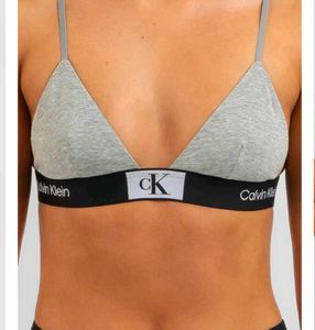 Calvin Klein Grey Bralette With Panty Free