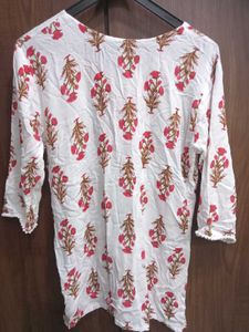 Floral Embroidered Kurta