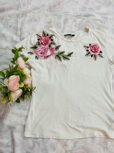Madame Set Of 2 Tshirts