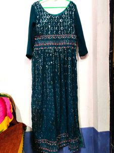 Nayra Cut Suit Set