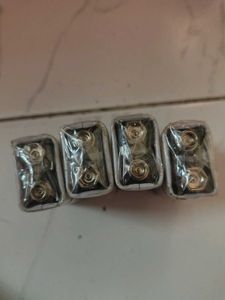 New Packed Set Of 4 Battery