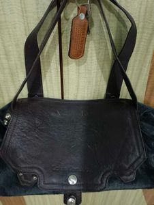 Calvin Klein Jeans Stylish Handbag
