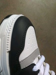 Ogly Black &amp; White Chunky Sneakers