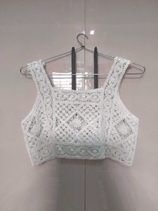 Theard Design Top