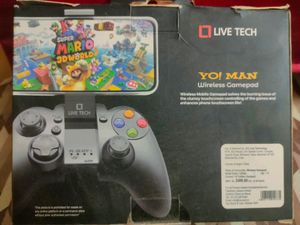 Live Tech Wireless Gamepad With 2 Perfumes