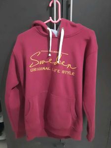 Maroon hoodie sweater