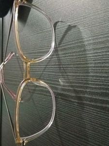 Clear Frame Glasses