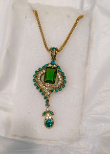 Vintage Red Gemstone Gold Tone Necklace