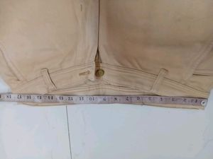 Combo Offer Of Sweat Shirt And Denim Jeans