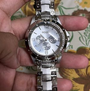 Analog Rosra Watch