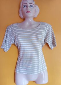 Stretchable Striped Top