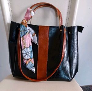 Women New Stylish Hand Bag