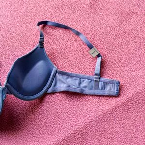 T-shirt Bra