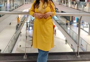 Elegant Yellow Embroidered Kurta