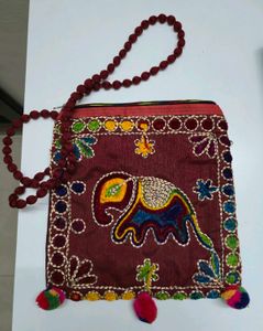 Elephant Embroidered Pouch (New)