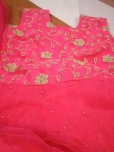 Women&#39;s Gown