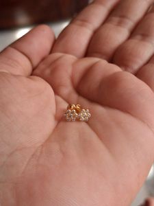 Cute Flower Stud Earrings Gold