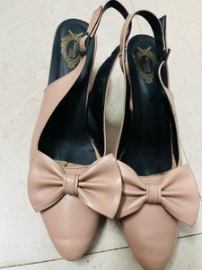 Pointed Heel