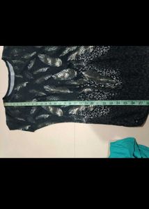 Combo Of Flower Embodary Kurti &amp; T-shirt