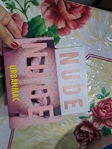 UrbanMac Eyeshadow Palette