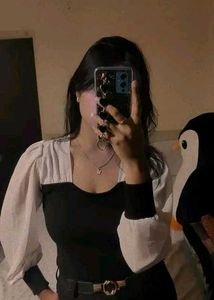 Korean Black & White Top