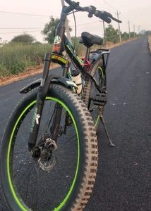Avon Waka  Fat Tire Bik