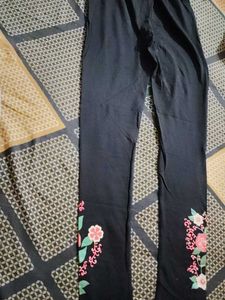 Girls Frock &amp; Leggins Set