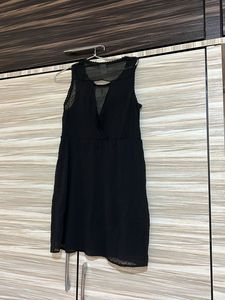 Chic Black Dress