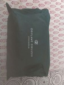 Oriflame Exklusiv Stockholm Pouches.
