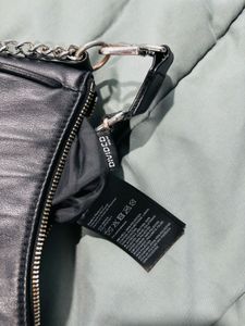 H&amp;m Black Handbag with Coin Purse