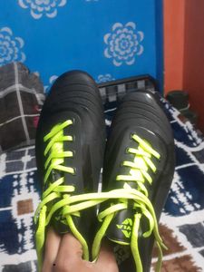 Nivia Football Shoes - Like New