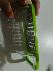 Handheld Green Grater