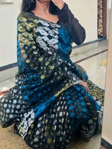 Elegant Blue Patterned Saree