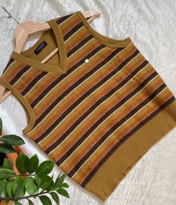 🎄EOS SALE 🎄 Striped Knit Vest Top