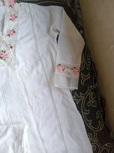 Beautiful 😍 Embroidery 🌺 Kurta Set