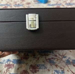 Brand New Watch Organizer with 6 Slots