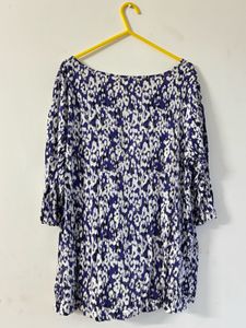 Set of two casual tops