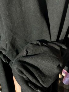 JOSNY Black Sweatshirt