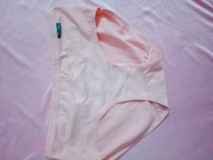 🌸 Baby Pink Cotton Bikini Panty – Soft &amp; Cute 🌸