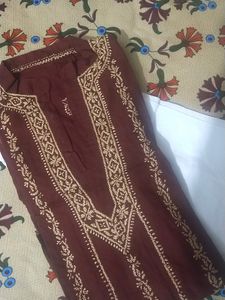 This Kurta Is So Good And Chikan Kadhai Hai