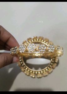Sparkling Gold Bangle Set