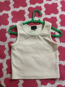 Off-White Colour Sleeveless Top
