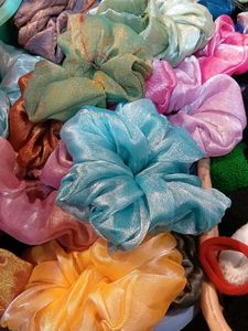 Colorful Scrunchie Hair Tie Bundle.  Pack Of 1