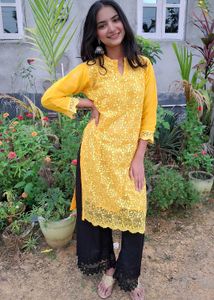 Yellow Lace Detail Kurti (size-L)🪷🕊🍃