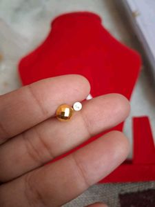 Beautiful New Big Size Dimond Cut Studs