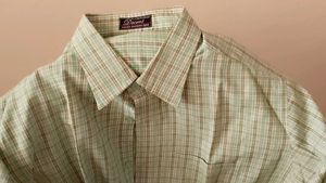 Decent Green Plaid Button-Down Shirt